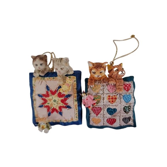 Kurt alder vintage kittens in quilt hand painted Christmas ornament set of 2 - Picture 2 of 5